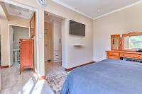  of property in Radiokop