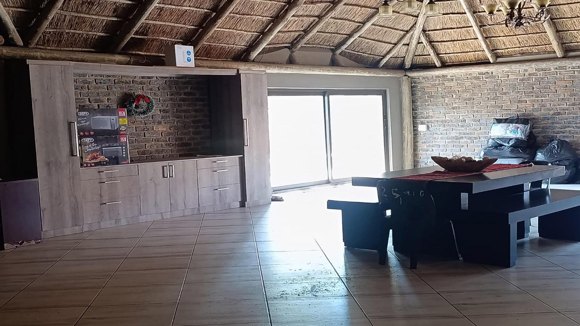 Entertainment of property in Pretoria Gardens