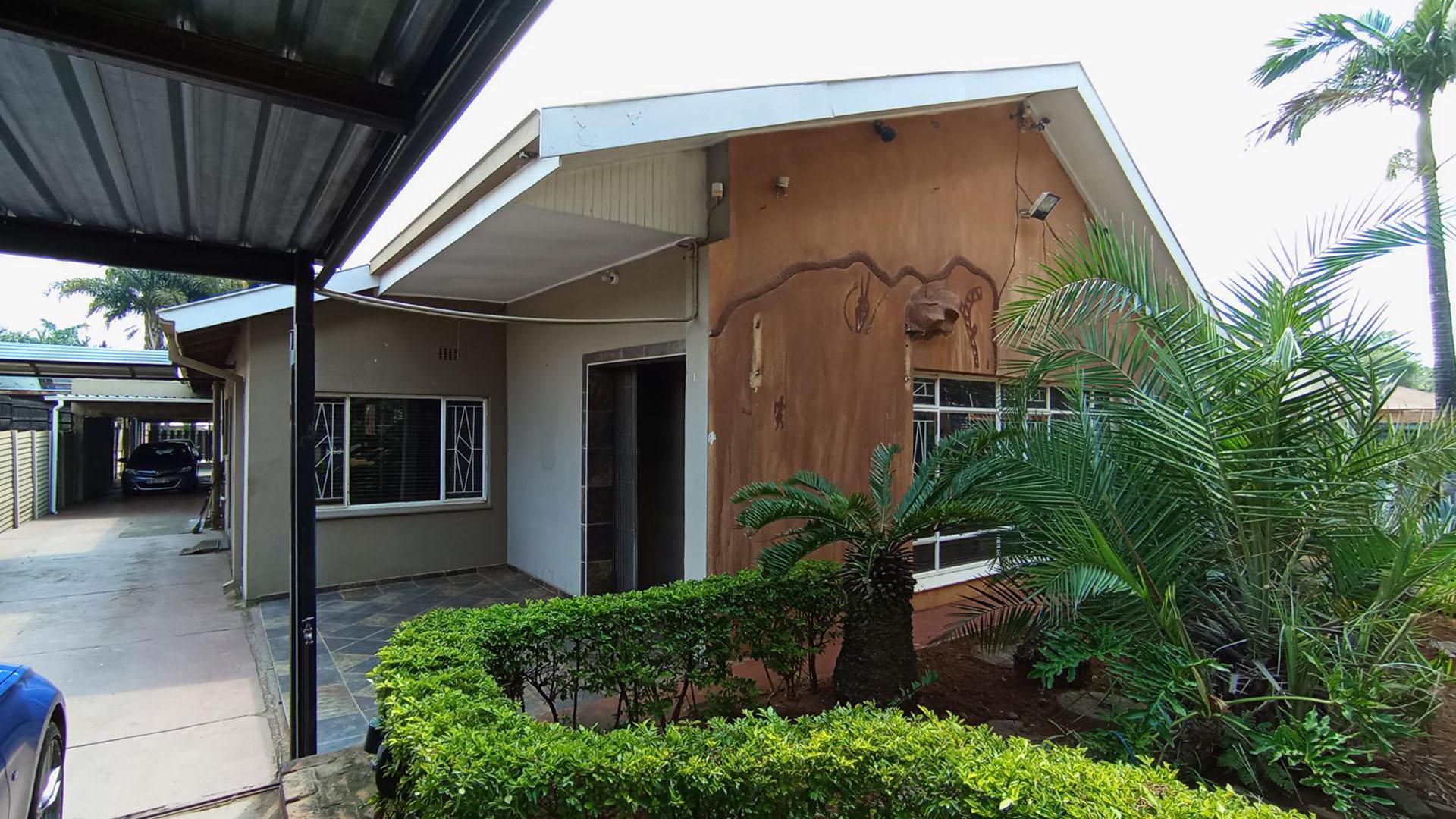 Front View of property in Pretoria Gardens