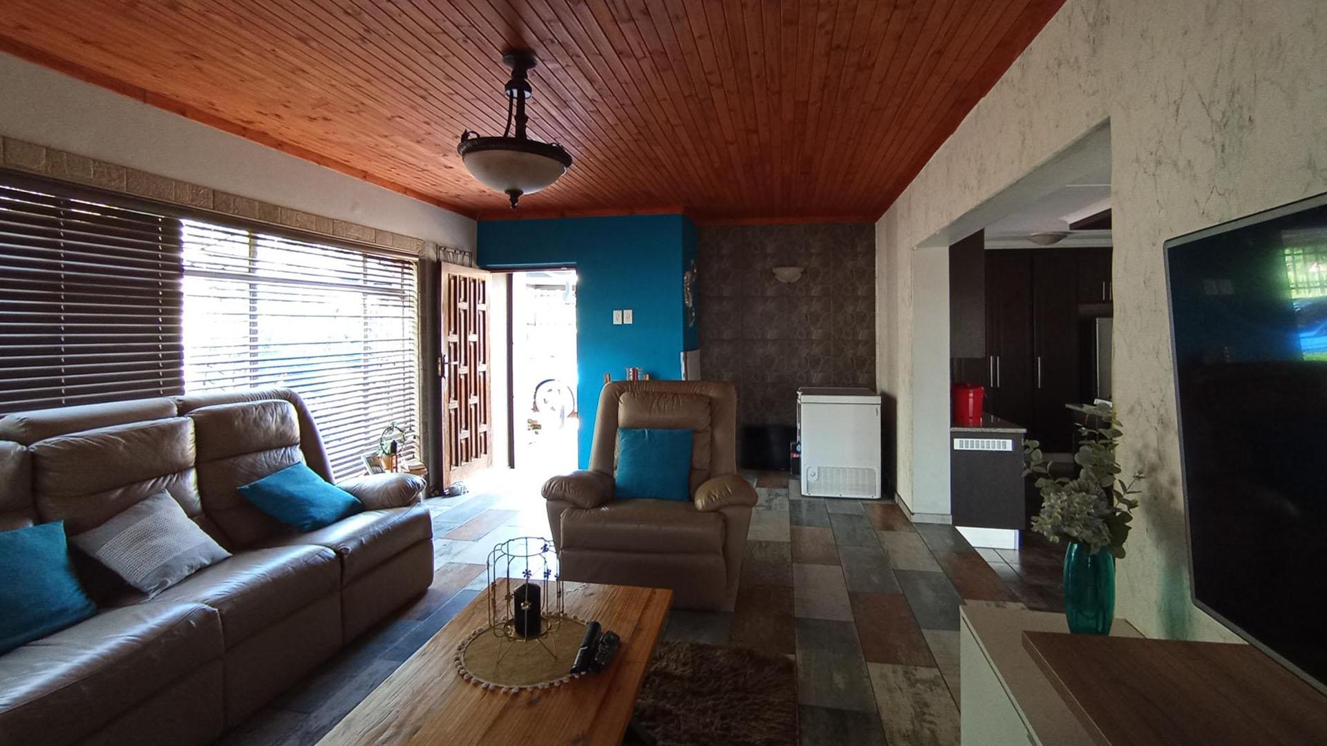 Lounges - 47 square meters of property in Pretoria Gardens