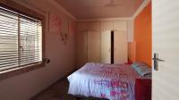 Bed Room 2 - 22 square meters of property in Pretoria Gardens