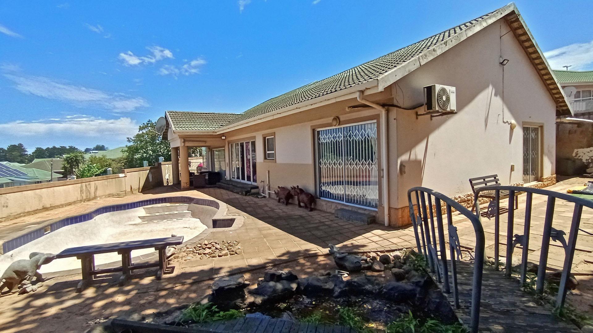 Backyard of property in Umhlanga Rocks