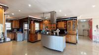 Kitchen - 29 square meters of property in Umhlanga Rocks