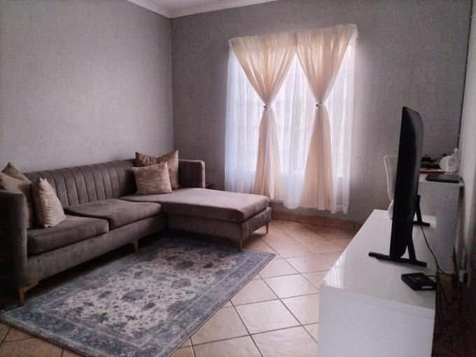 1 Bedroom Apartment for Sale For Sale in Waterval East - MR690259