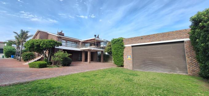 6 Bedroom House for Sale and to Rent For Sale in Langebaan - MR690266