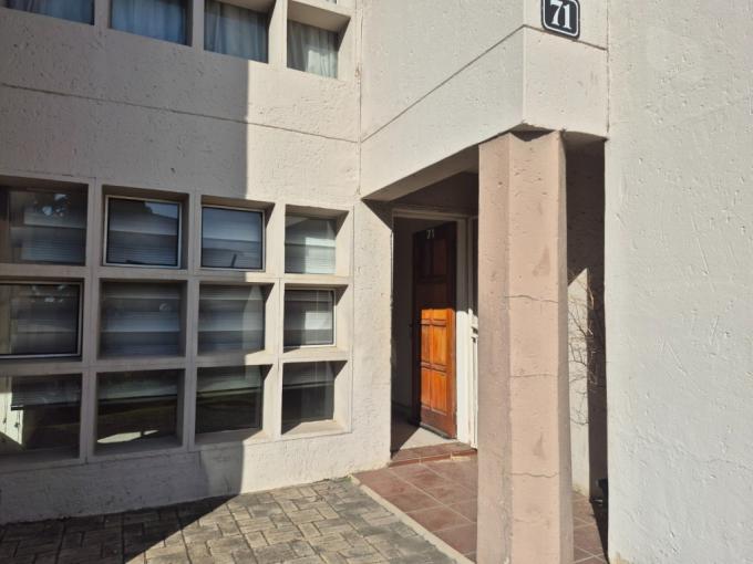 Simplex for Sale For Sale in Glenanda - MR690269