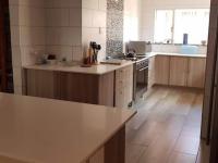  of property in Brackenhurst