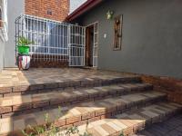  of property in Brackenhurst