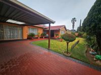 4 Bedroom 2 Bathroom House for Sale for sale in Verwoerdpark