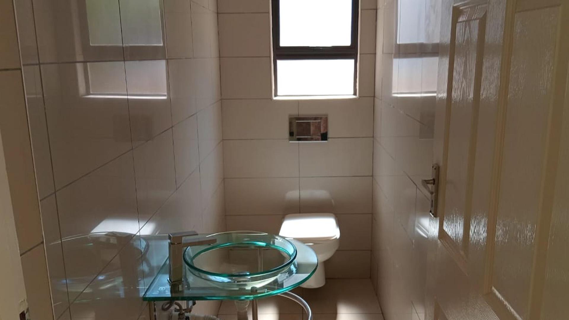 Guest Toilet of property in Bendor