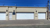 Front View of property in Parktown North