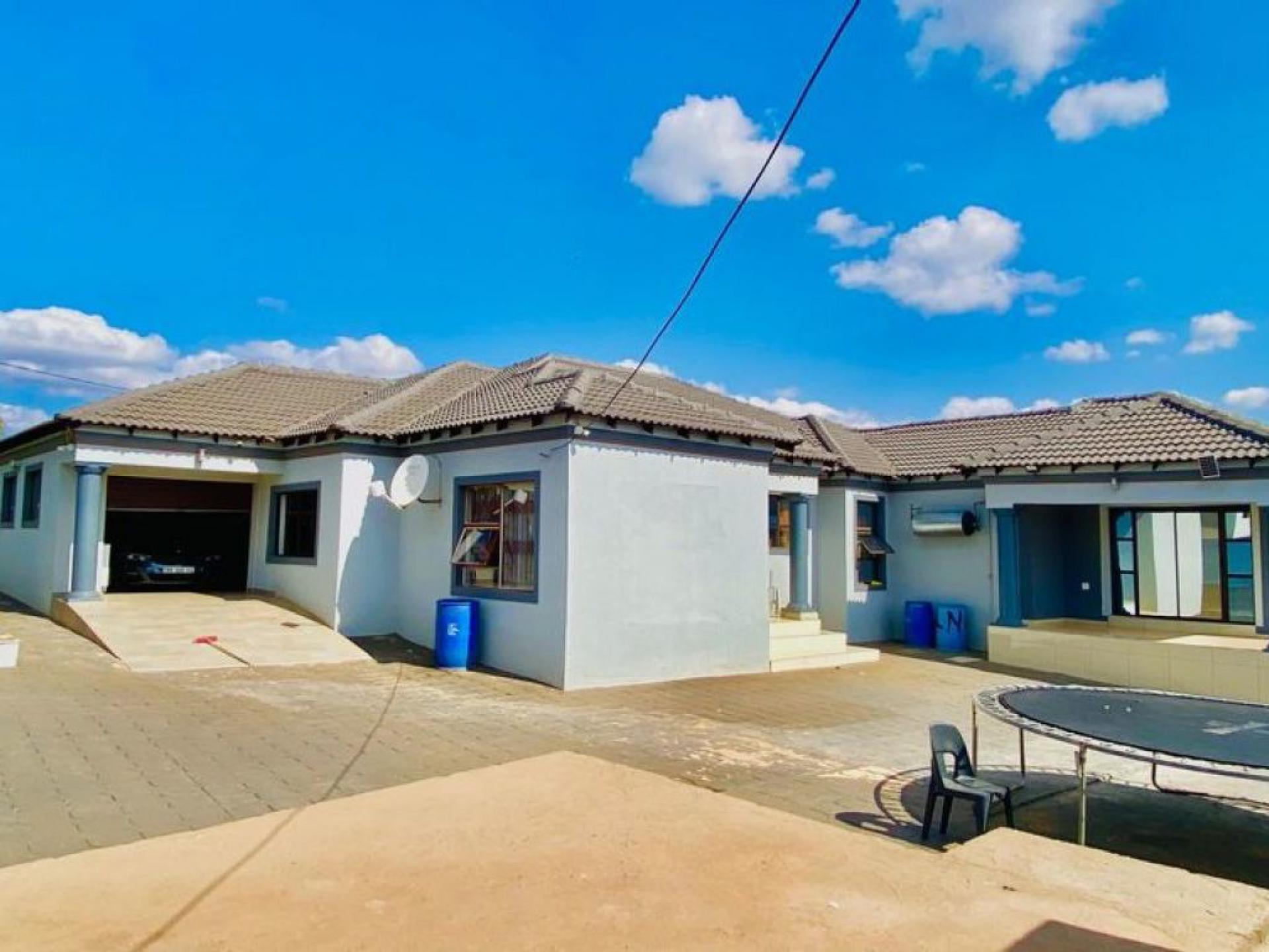  of property in Thohoyandou