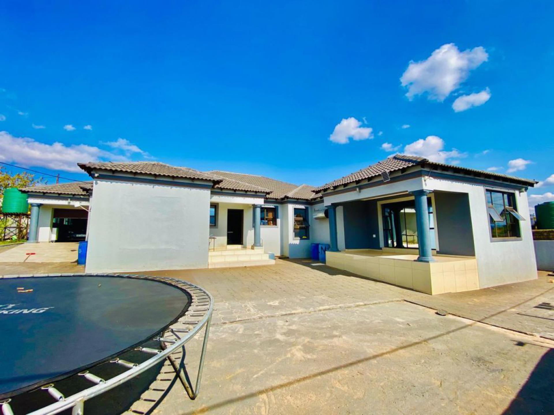  of property in Thohoyandou