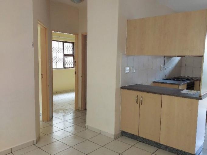 2 Bedroom Sectional Title for Sale For Sale in Richem - MR690414