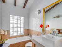  of property in Epsom Downs