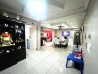  of property in Amanzimtoti 