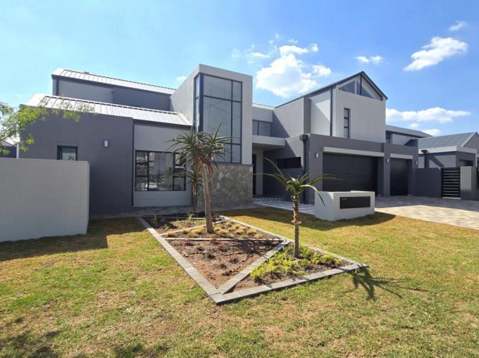 5 Bedroom House for Sale For Sale in Midstream Estate - MR690473