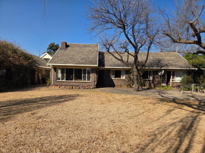 3 Bedroom House for Sale For Sale in Brackenhurst - MR690478