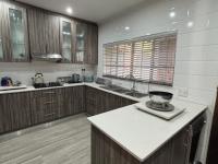  of property in Brackendowns