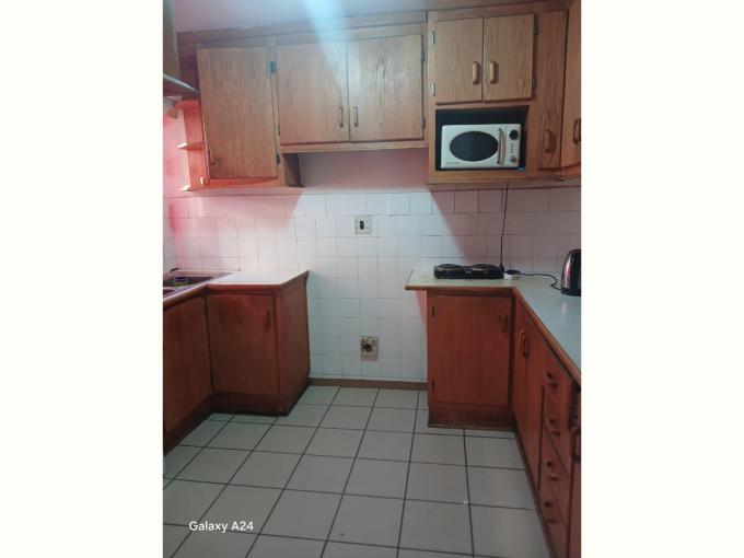 2 Bedroom Sectional Title for Sale For Sale in Bloemfontein Central - MR690516