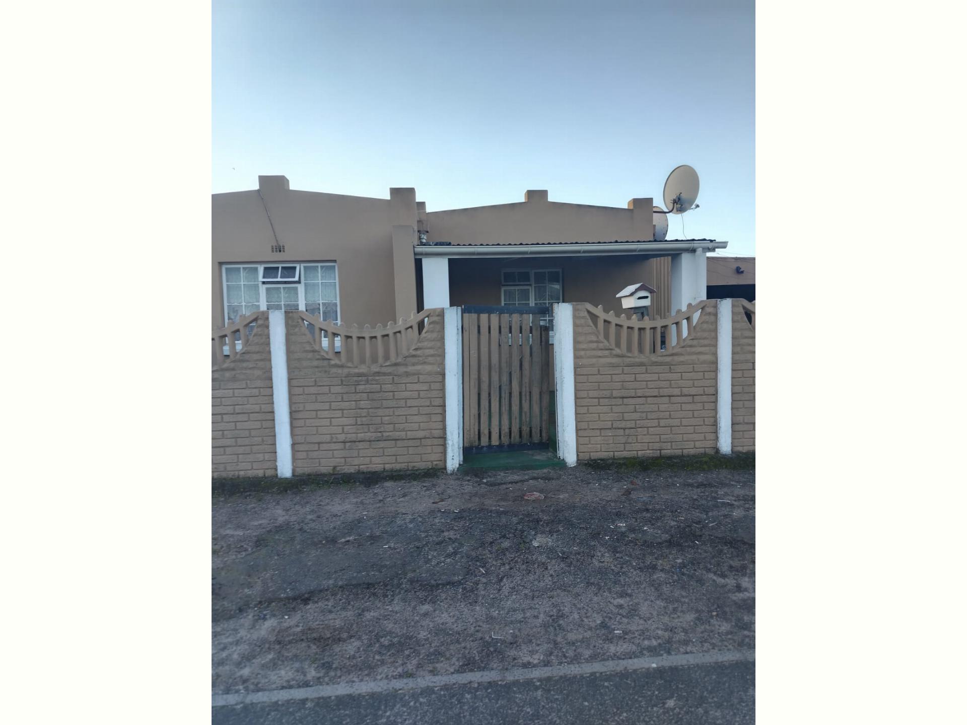 of property in Steenberg