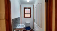 Guest Toilet - 3 square meters of property in Bredell AH
