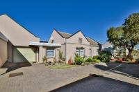 3 Bedroom 2 Bathroom Sec Title for Sale for sale in Annlin