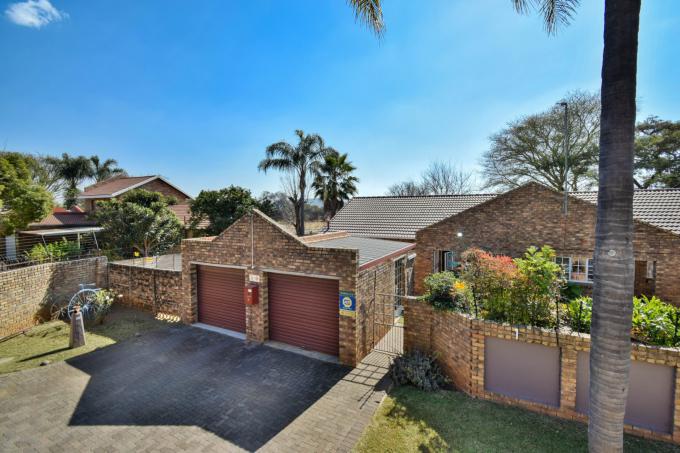 3 Bedroom Sectional Title for Sale For Sale in Doornpoort - MR690587