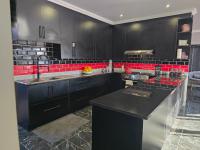  of property in Doornpoort