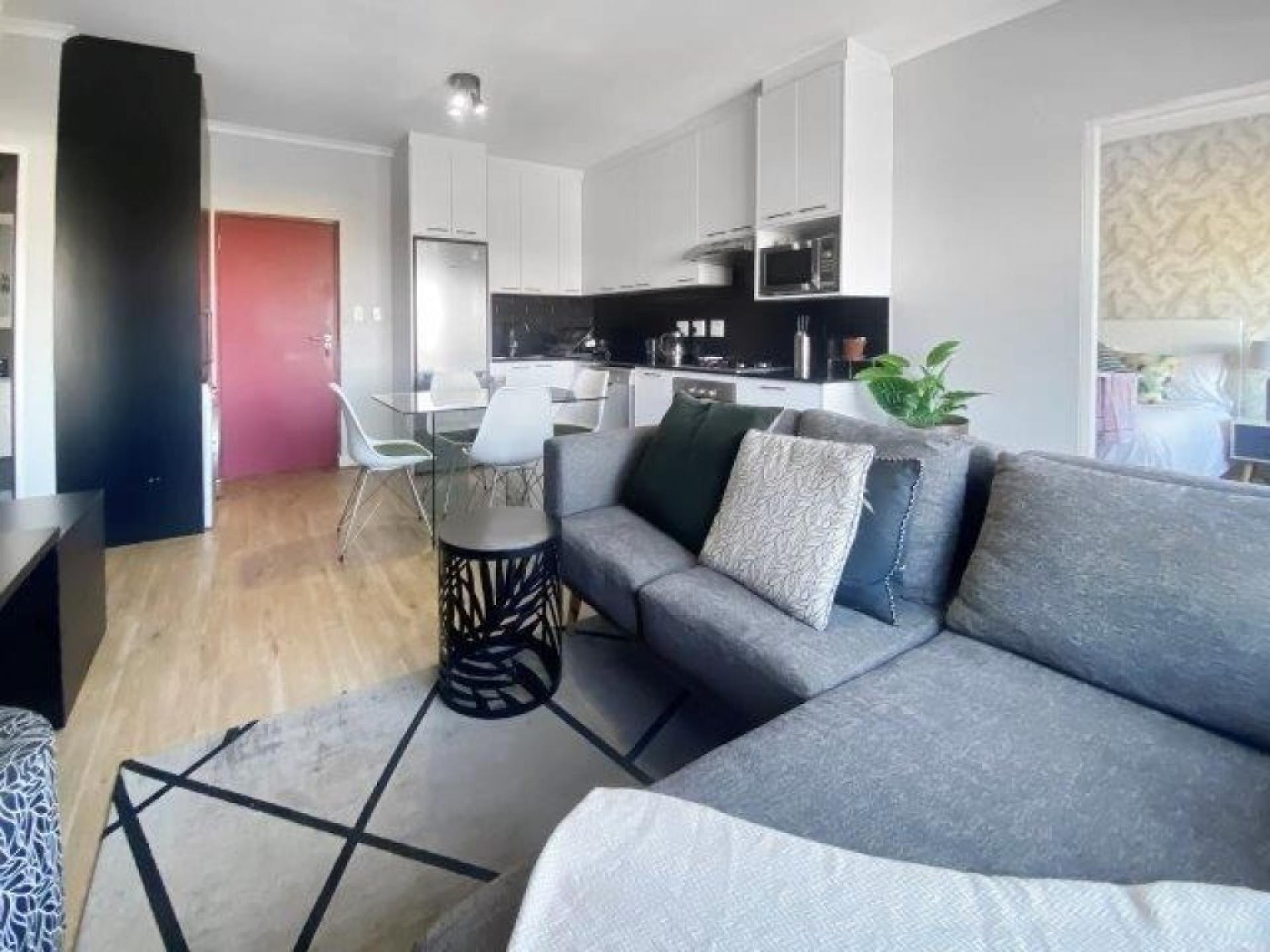  of property in Bloubergrant