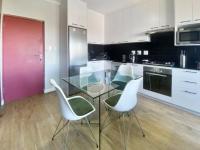  of property in Bloubergrant