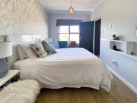  of property in Bloubergrant