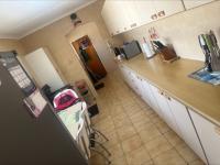  of property in Alan Manor