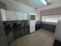  of property in Magalieskruin