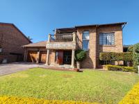  of property in Magalieskruin