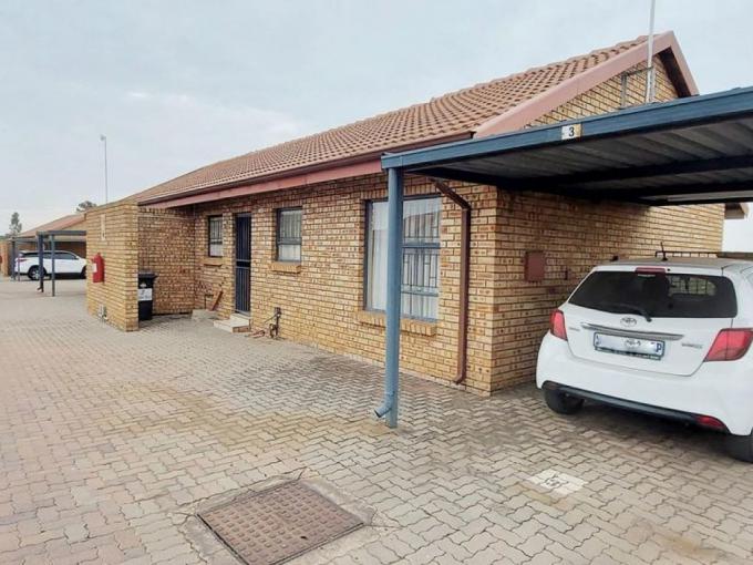 2 Bedroom Sectional Title to Rent in Riversdale - Property to rent - MR690642