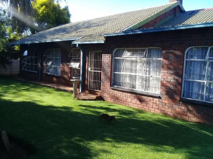 2 Bedroom House for Sale For Sale in Riversdale - MR690648