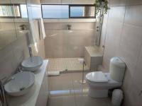  of property in Linkside