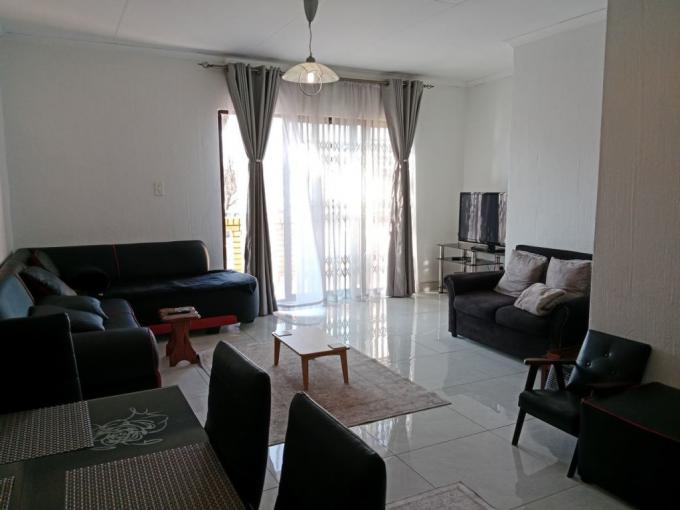 3 Bedroom Sectional Title for Sale For Sale in Brackenhurst - MR690660