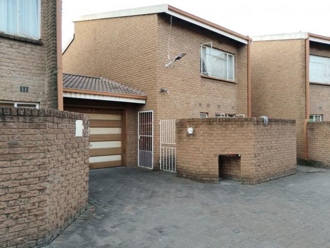 2 Bedroom Apartment for Sale For Sale in Vereeniging - MR690683