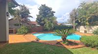  of property in Magalieskruin