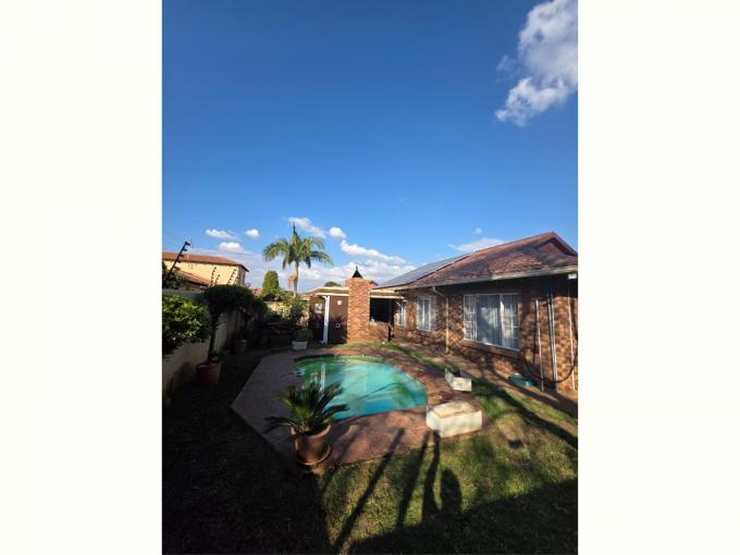 3 Bedroom Sectional Title for Sale For Sale in Montana - MR690717