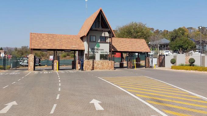2 Bedroom Sectional Title for Sale For Sale in Kameeldrift - Private Sale - MR690722