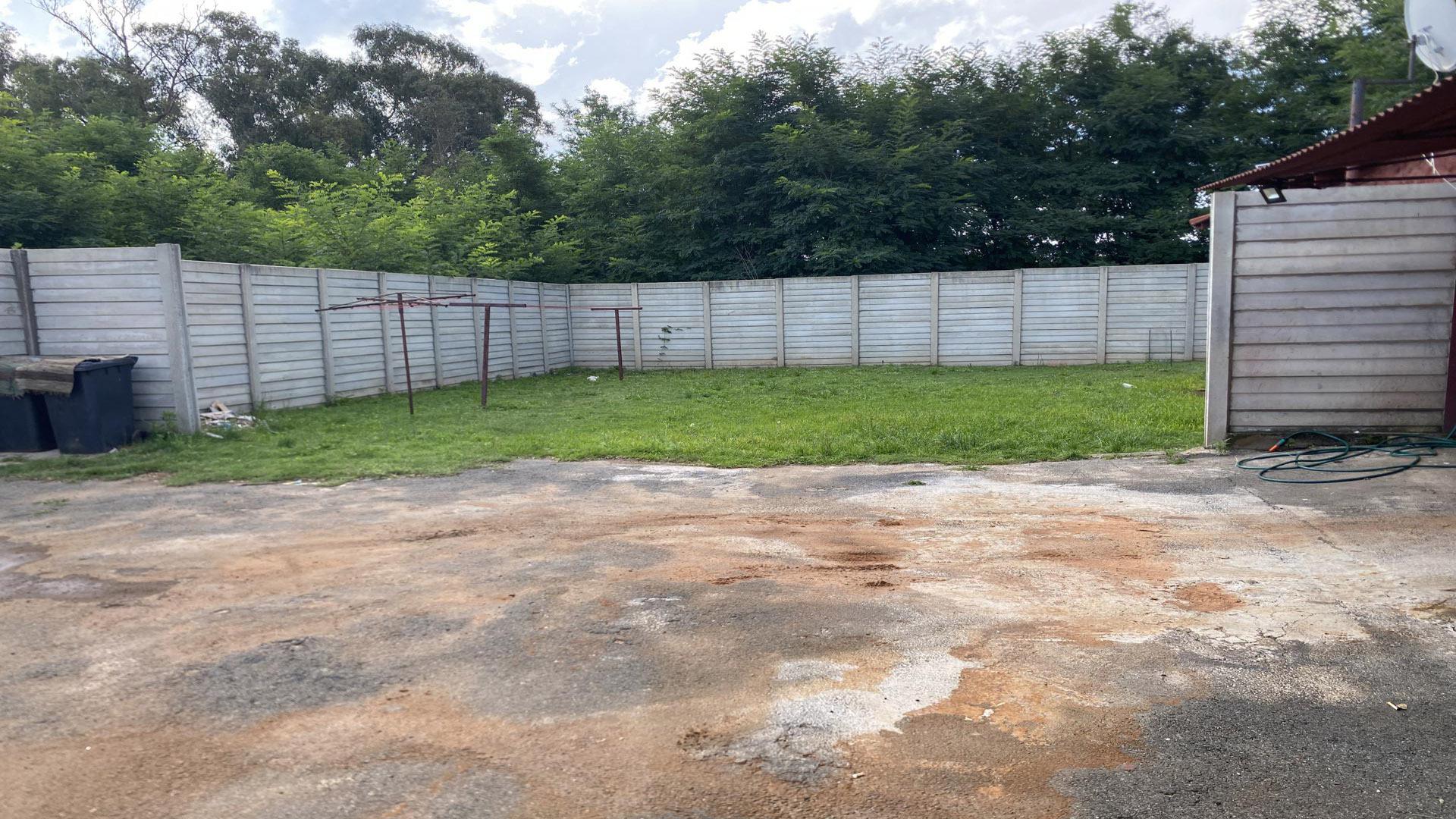 Flatlet of property in Springs