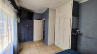 Bed Room 3 - 20 square meters of property in Springs