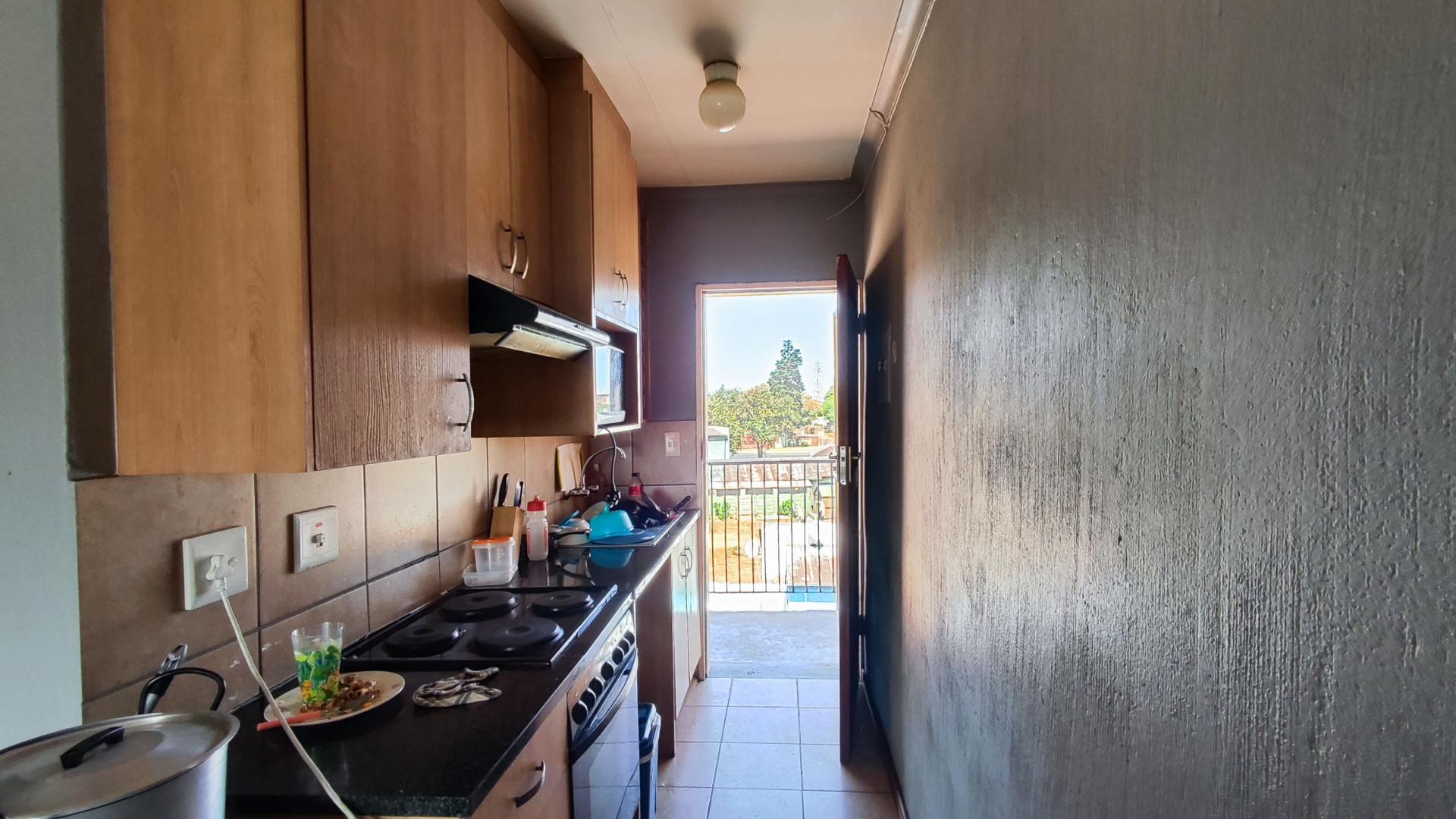 Kitchen - 4 square meters of property in Kempton Park