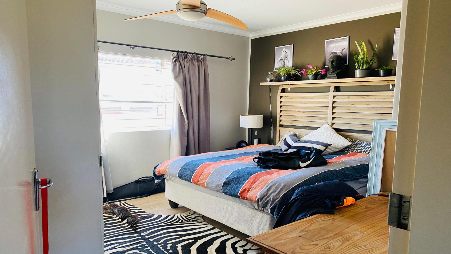 Bed Room 2 of property in Pretorius Park
