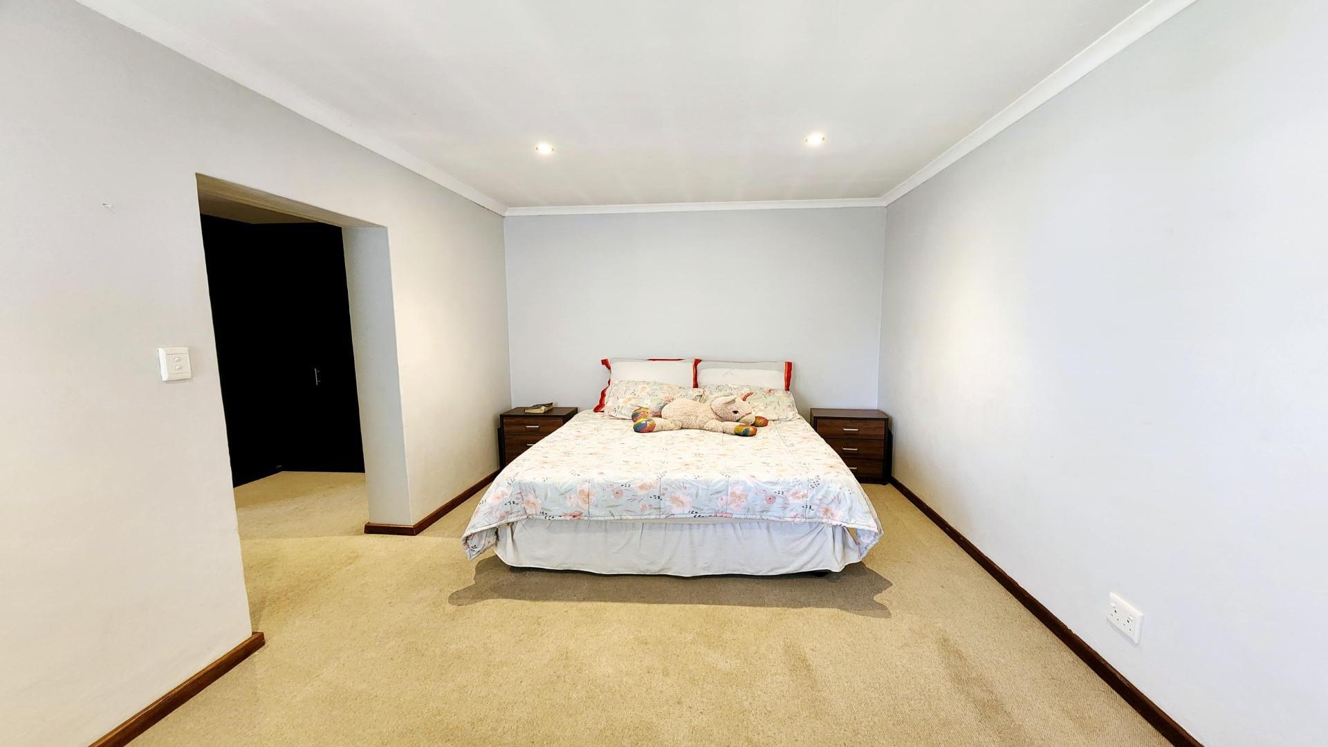 Bed Room 3 - 15 square meters of property in Midstream Estate