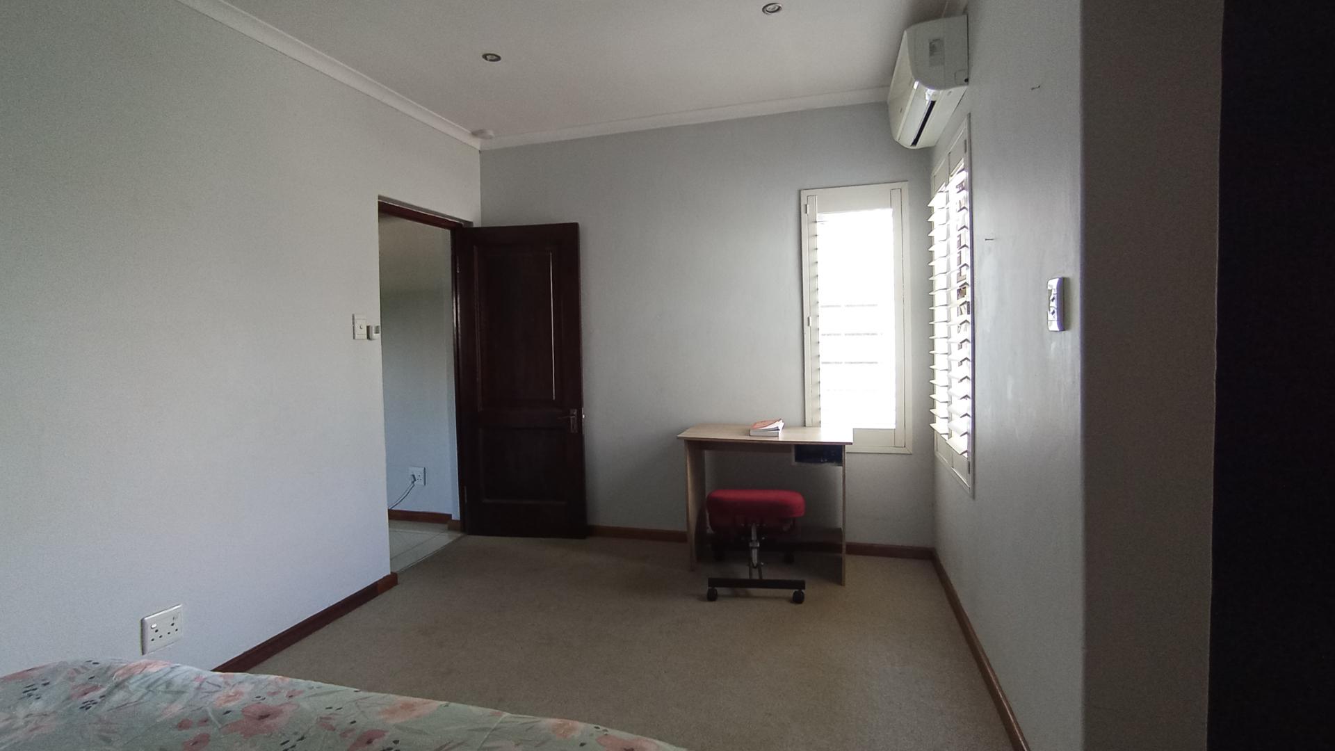 Bed Room 3 - 15 square meters of property in Midstream Estate
