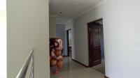 Spaces - 71 square meters of property in Midstream Estate
